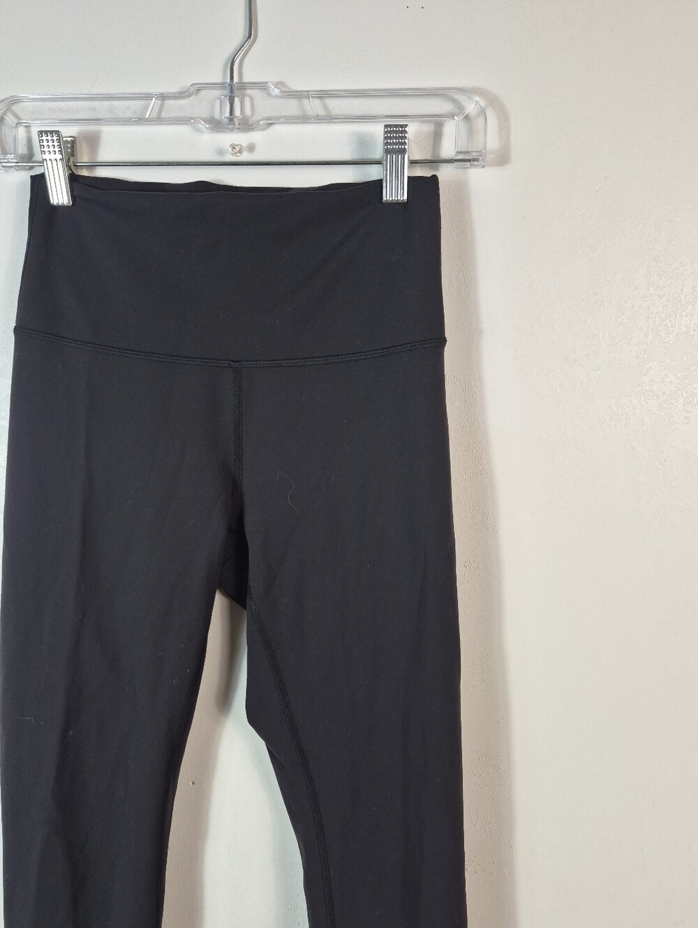 Lululemon 6 Wunder Train High-Rise Tight 25" - Picture 6 of 15